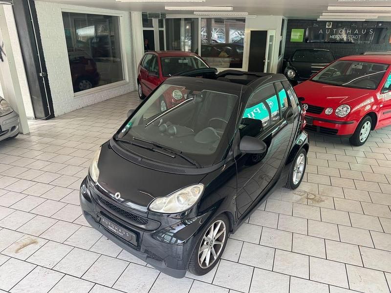 Gebraucht Smart ForTwo Cabrio 45 PS (33 kW) 2009 Schwarz Cabrio