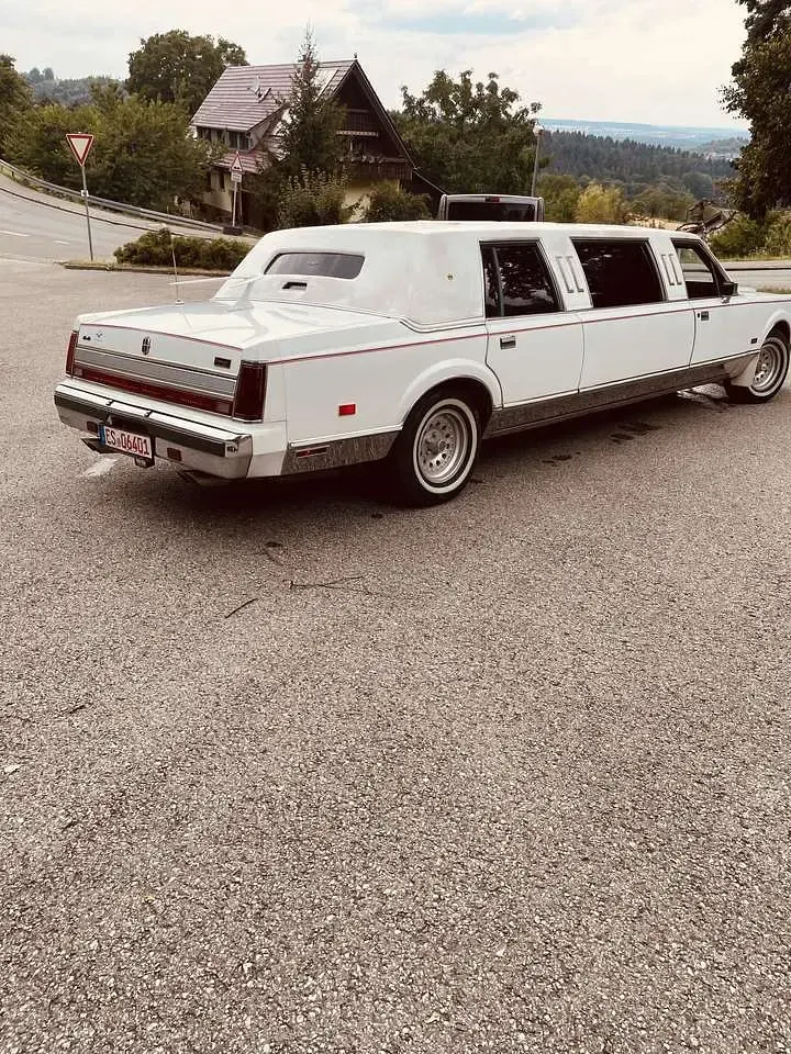 Gebraucht Lincoln Town Car 152 PS (111 kW) 1989 Weiß Limousine