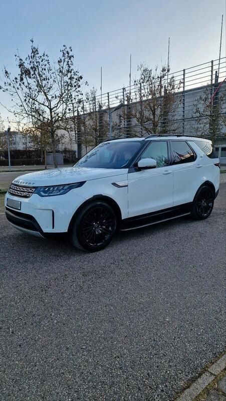 Weiß Gebraucht 2020 Land Rover Discovery 5 HSE SUV | 40.500 € (Etwas zu teuer) - Bild 1/4