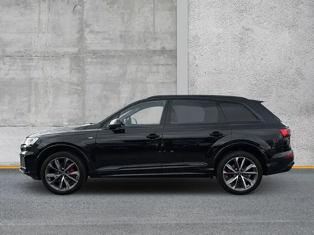 Gebraucht Audi Q7 Competition 231 PS (169 kW) 2022 Schwarz SUV