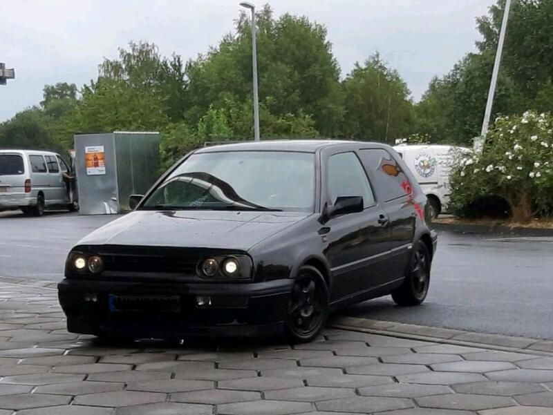Schwarz Gebraucht 1996 VW Golf III Edition Limousine | 2.500 € (Superpreis) - Bild 1/4