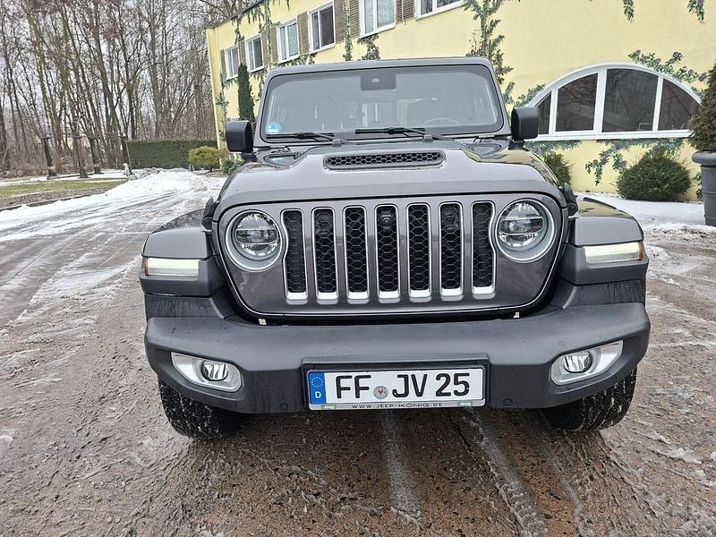 Gebraucht Jeep Gladiator Overland 264 PS (194 kW) 2021 Grau Pickup