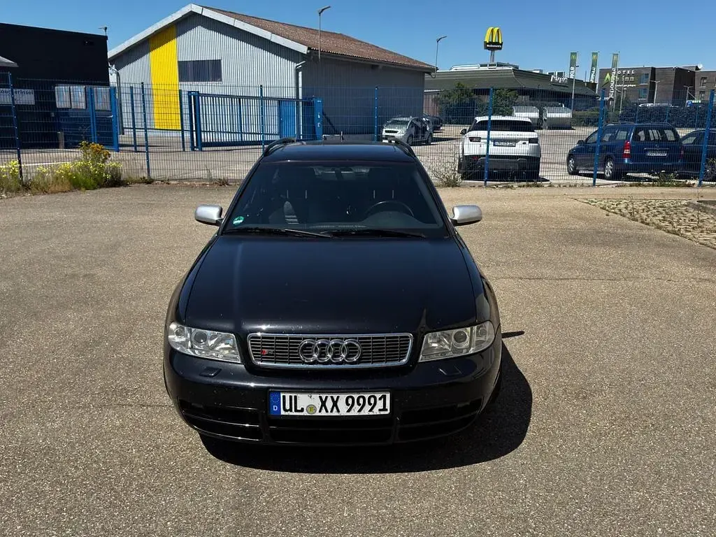 Gebraucht Audi S4 Sport 265 PS (194 kW) 2002 Schwarz Kombi