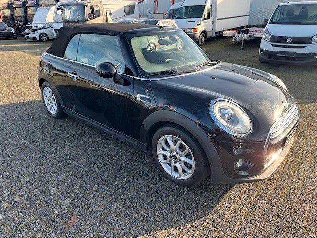 Gebraucht Mini Cooper D Cabriolet 116 PS (85 kW) 2017 Schwarz Cabrio