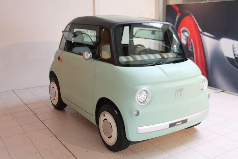 Neu Fiat Topolino Basis 2025 Grün Kleinwagen