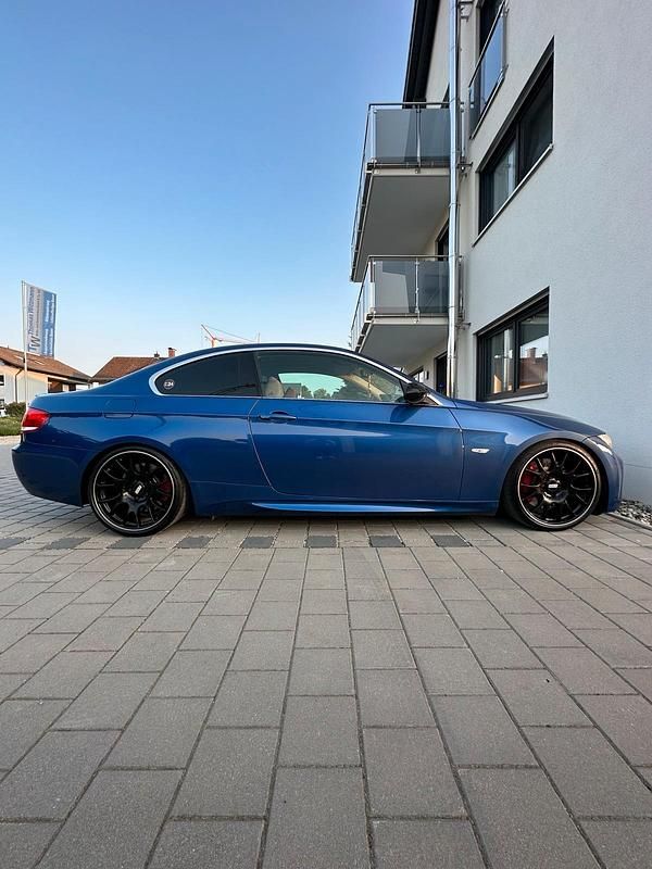 Blau Gebraucht 2006 BMW 335 M Sport Coupé | 14.000 € (Fairer Preis) - Bild 1/4