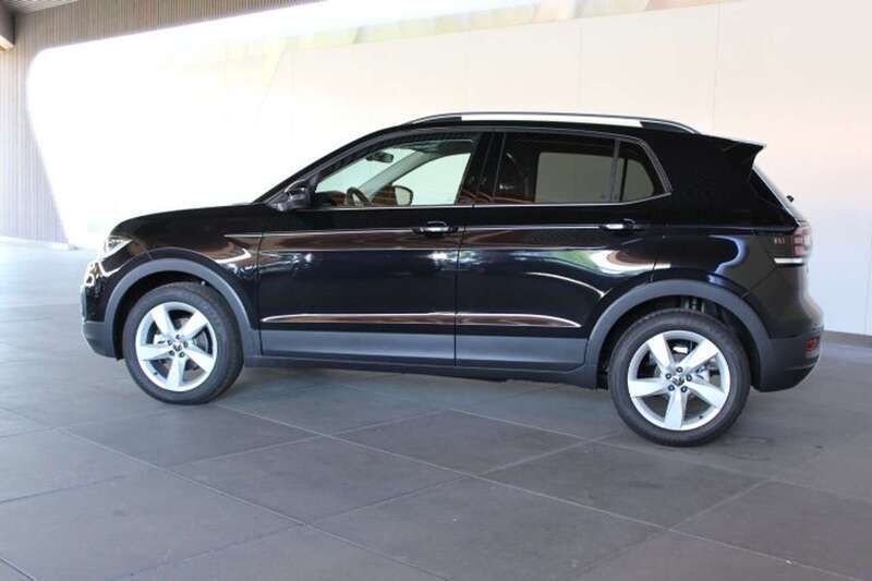Deepblackperleffekt Neu 2024 VW T-Cross Style SUV | 28.880 € (Guter Preis) - Bild 1/4