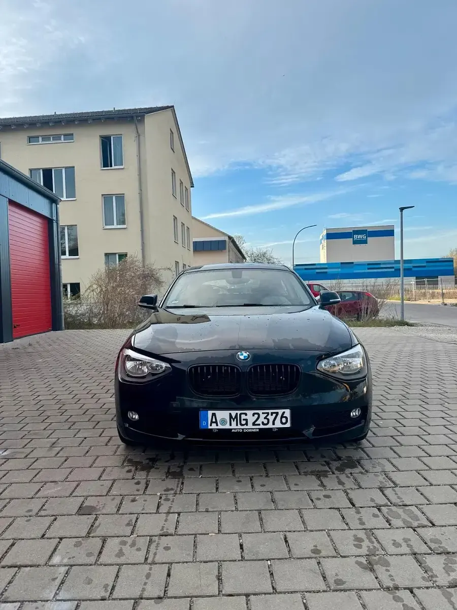 Gebraucht BMW 118 Advantage 143 PS (105 kW) 2013 Schwarz Kleinwagen