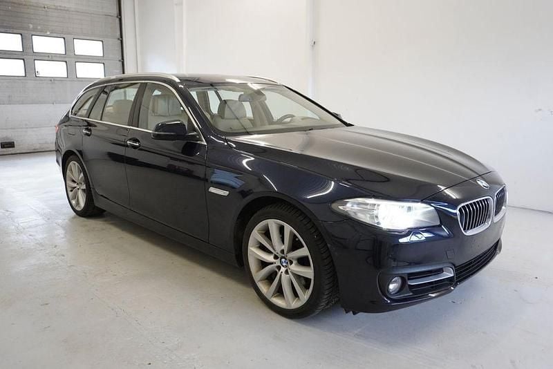 Gebraucht BMW 535 313 PS (230 kW) 2013 Blau Limousine
