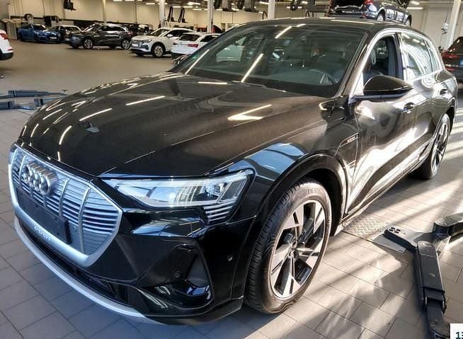 Gebraucht Audi e-tron S-Line 300 kW (408 PS) 2022 Schwarz SUV