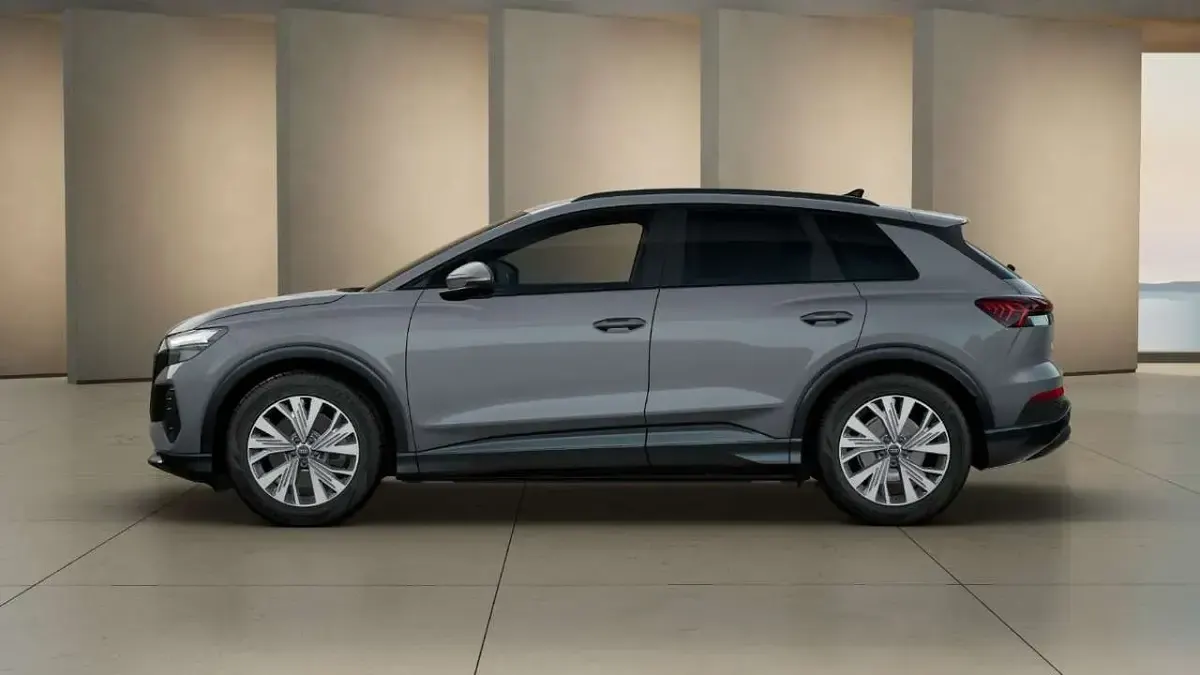 Gebraucht Audi Q4 e-tron Sport 210 kW (286 PS) 2025 Kieselgrau SUV