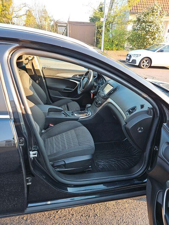 Gebraucht Opel Insignia 136 PS (100 kW) 2016 Schwarz Kombi