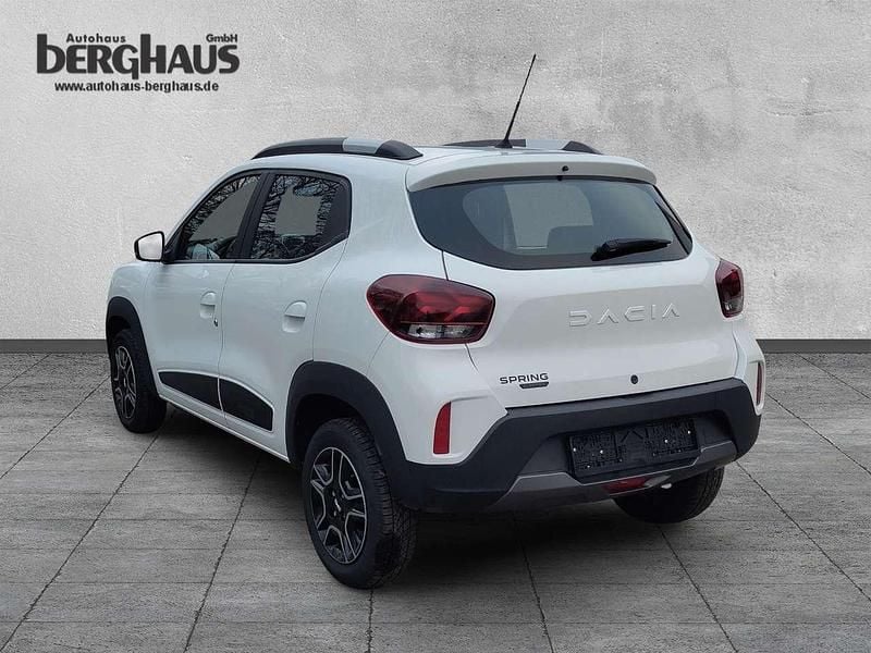 Gebraucht Dacia Spring Essentiel 33 kW (45 PS) 2023 Kaolinweiss Kleinwagen