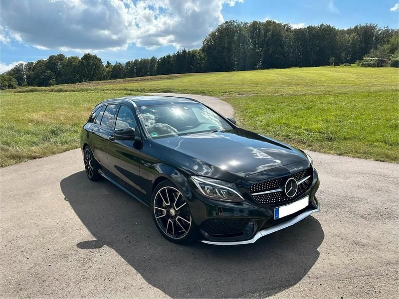 Schwarz Gebraucht 2016 Mercedes C450 AMG AMG Kombi | 29.999 € (Fairer Preis) - Bild 1/4