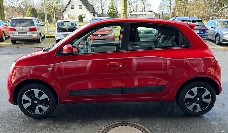 Rot Gebraucht 2015 Renault Twingo Liberty Kleinwagen | 5.250 € (Fairer Preis) - Bild 1/4
