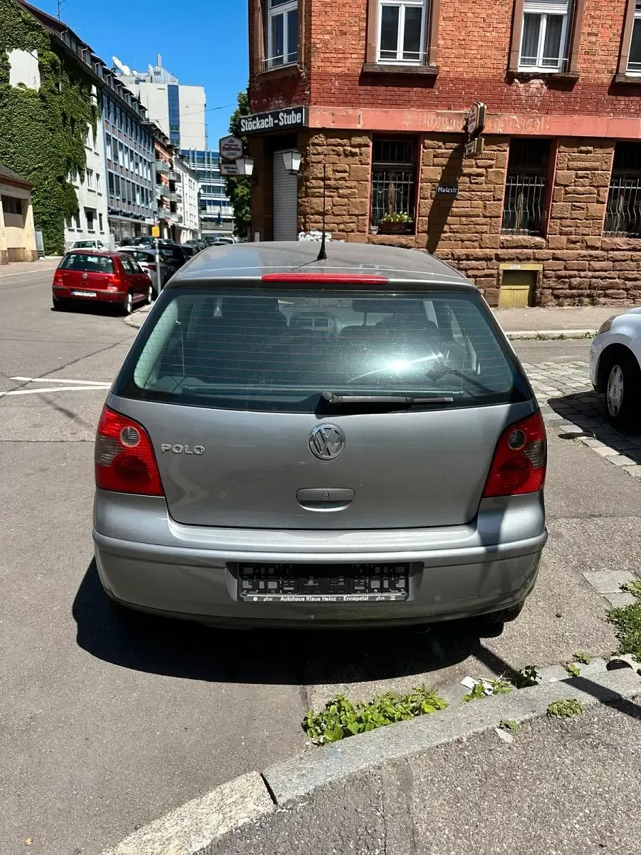 Używany VW Polo 75 KM (55 kW) 2005 Srebrny Hatchback