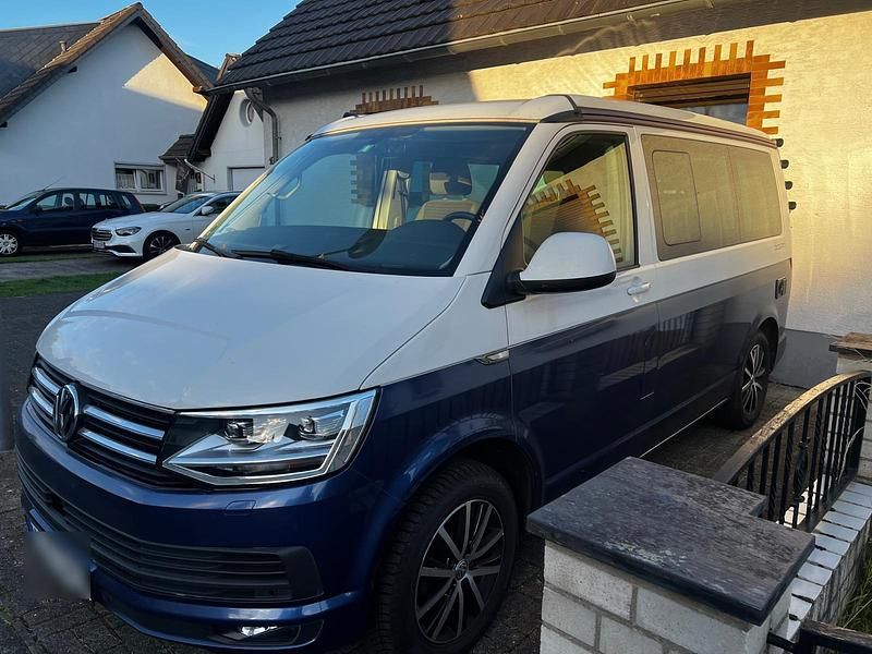 Blau Gebraucht 2018 VW T6 California Van | 47.500 € - Bild 1/4