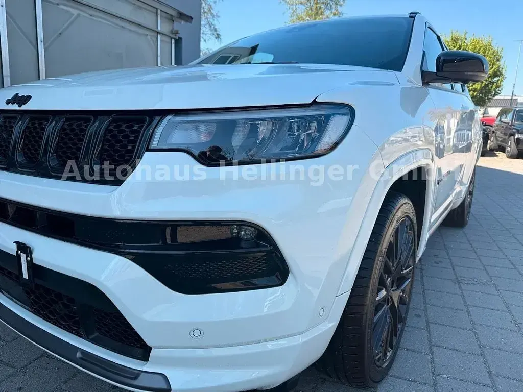 Gebraucht Jeep Compass Altitude 131 PS (96 kW) 2024 Weiß SUV