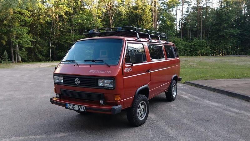Gebraucht VW Caravelle 75 PS (55 kW) 1990 Rot Van / Kleinbus