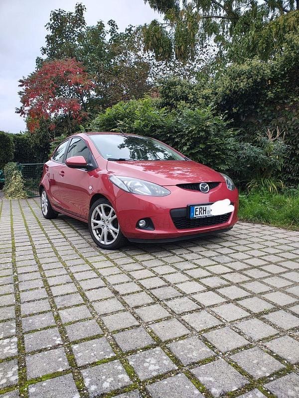Rot Gebraucht 2008 Mazda 2 Inclusive Kleinwagen | 2.200 € (Guter Preis) - Bild 1/4