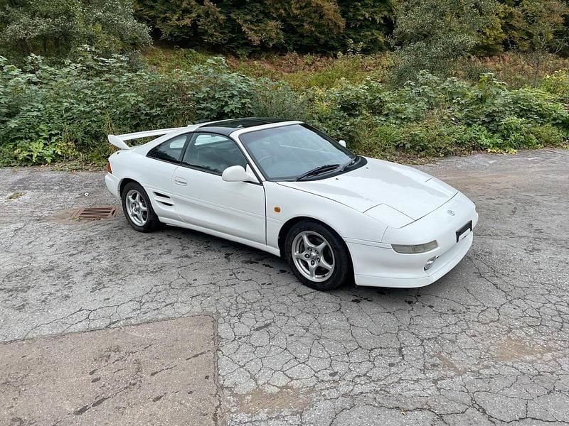 Weiß Gebraucht 2000 Toyota MR2 Coupé | 23.000 € - Bild 1/4