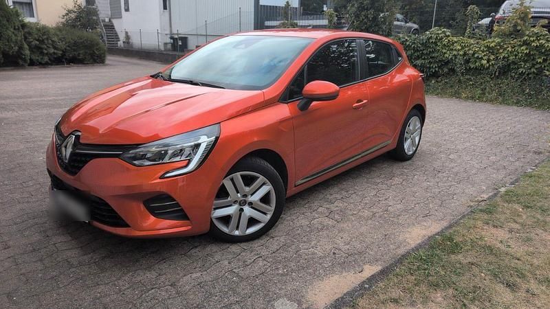 Orange Gebraucht 2020 Renault Clio V Intens Kleinwagen | 11.000 € (Guter Preis) - Bild 1/4