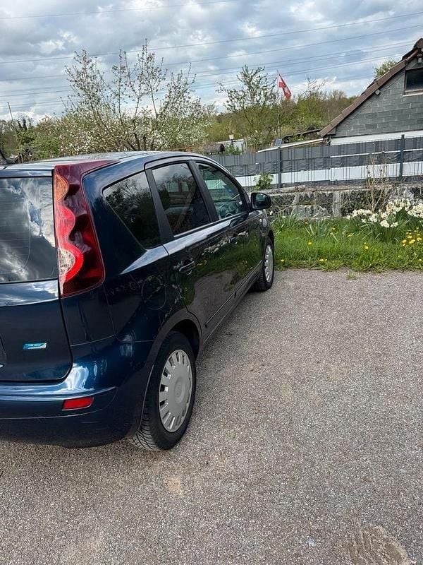 Second-hand Nissan Note 88 CP (64 kW) 2009 Albastru Hatchback