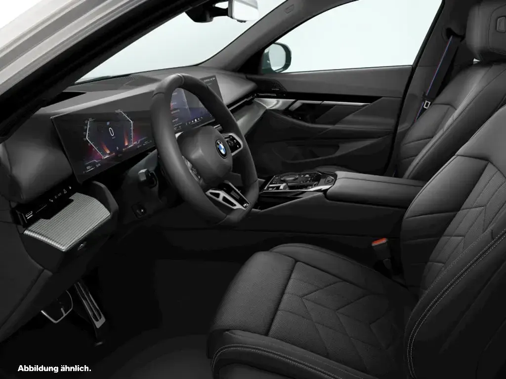 Gebraucht BMW 540 Sport Line 286 PS (210 kW) 2025 Grau Kombi