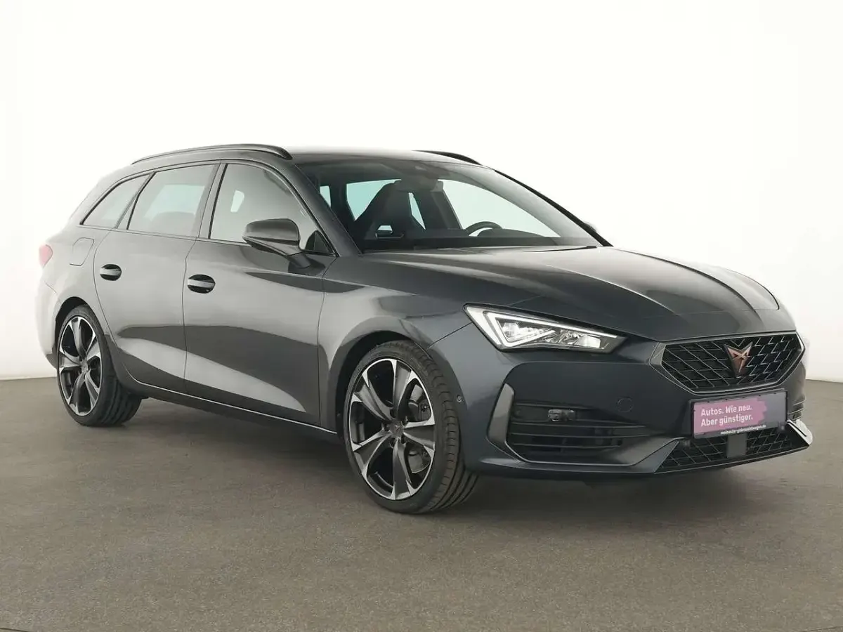 Gebraucht Cupra Leon VZ 310 PS (228 kW) 2023 Magnetic tech grau Limousine