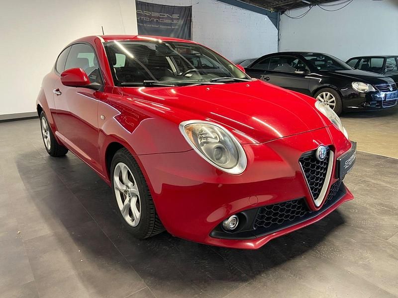 Gebraucht Alfa Romeo MiTo 95 PS (69 kW) 2016 Rot Kleinwagen