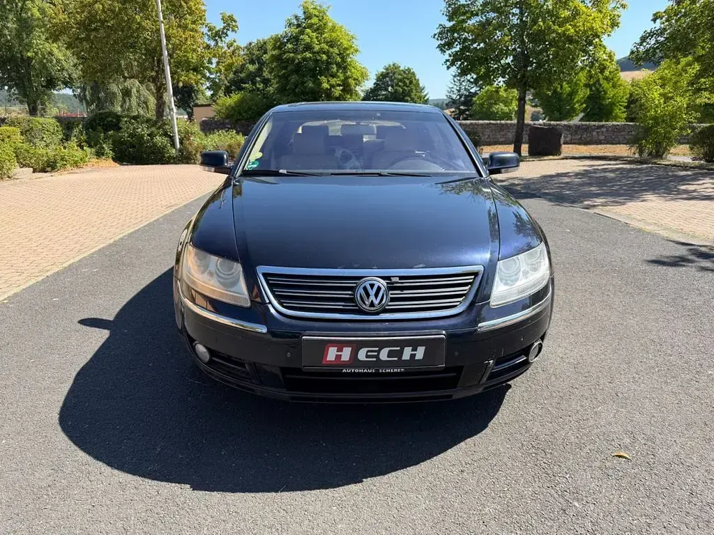 Gebraucht VW Phaeton 334 PS (245 kW) 2004 Blau Limousine