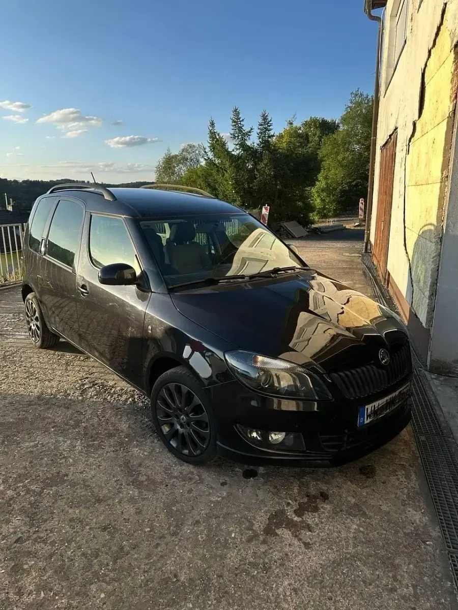 Gebraucht Skoda Roomster 105 PS (77 kW) 2014 Schwarz Van / Kleinbus