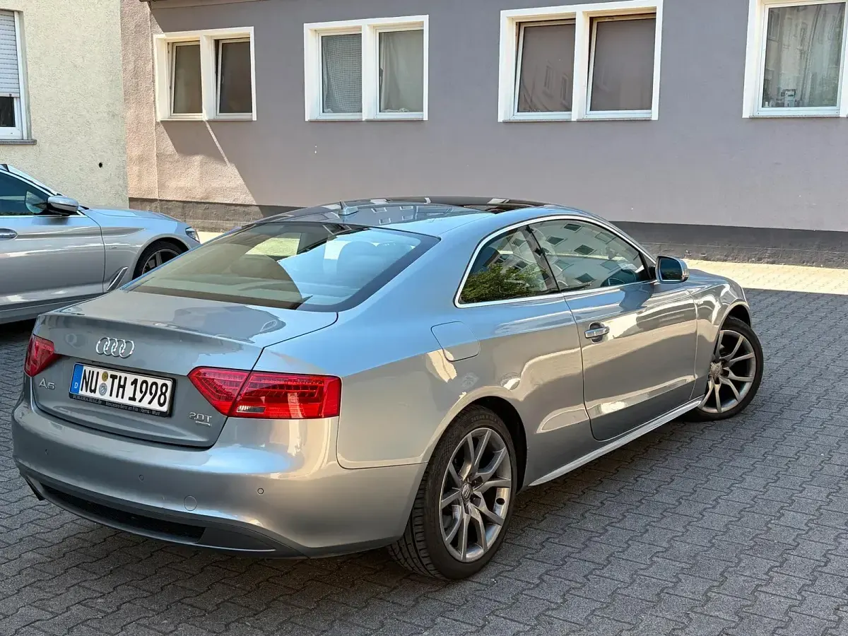 Gebraucht Audi A5 S-Line 210 PS (154 kW) 2010 Silber Coupé
