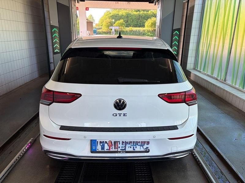 Gebraucht VW Golf VIII GTE 245 PS (180 kW) 2021 Weiß Limousine