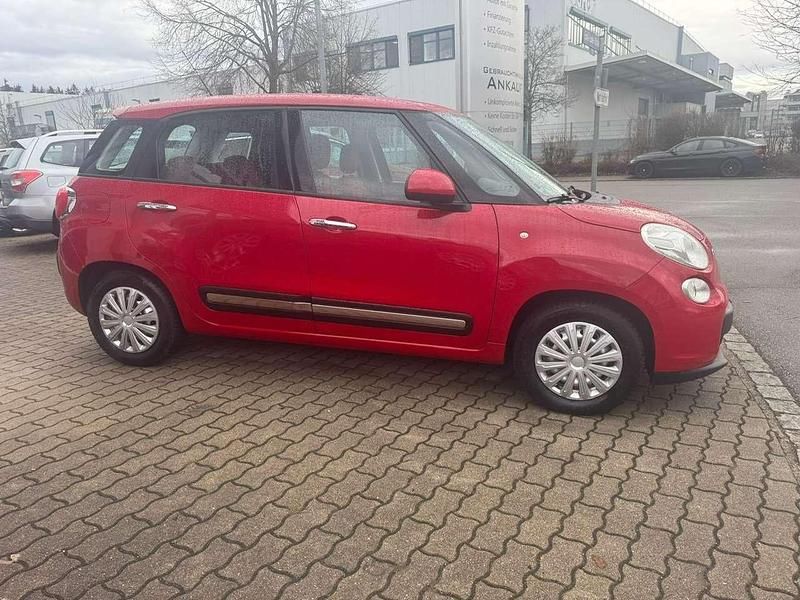 Gebraucht Fiat 500L Pop Star 84 PS (61 kW) 2015 Colore esterno (passione rot) Van / Kleinbus