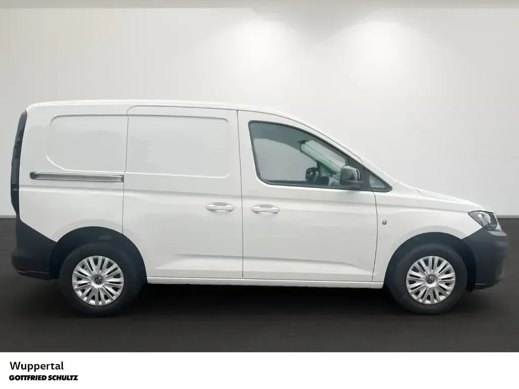 Gebraucht VW Caddy 102 PS (75 kW) 2023 Weiss Van / Kleinbus