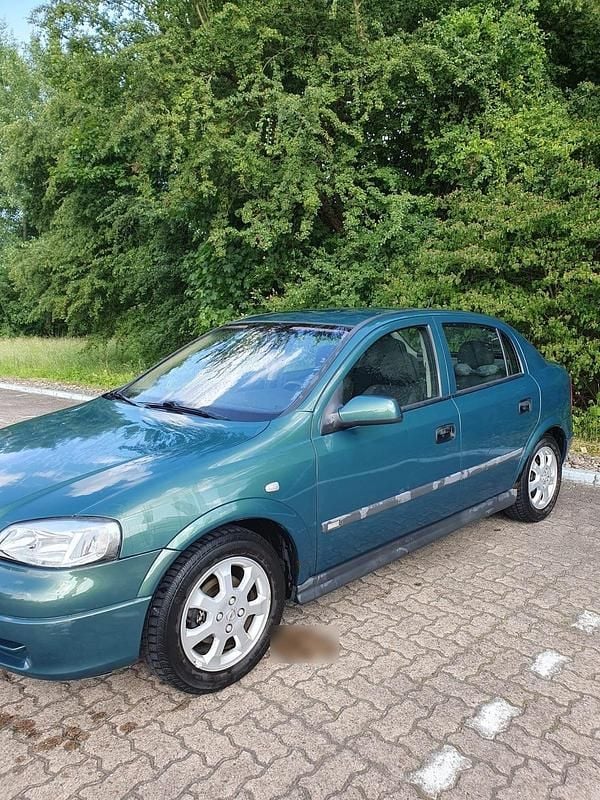 Gebraucht Opel Astra 84 PS (61 kW) 2001 Grün Kleinwagen