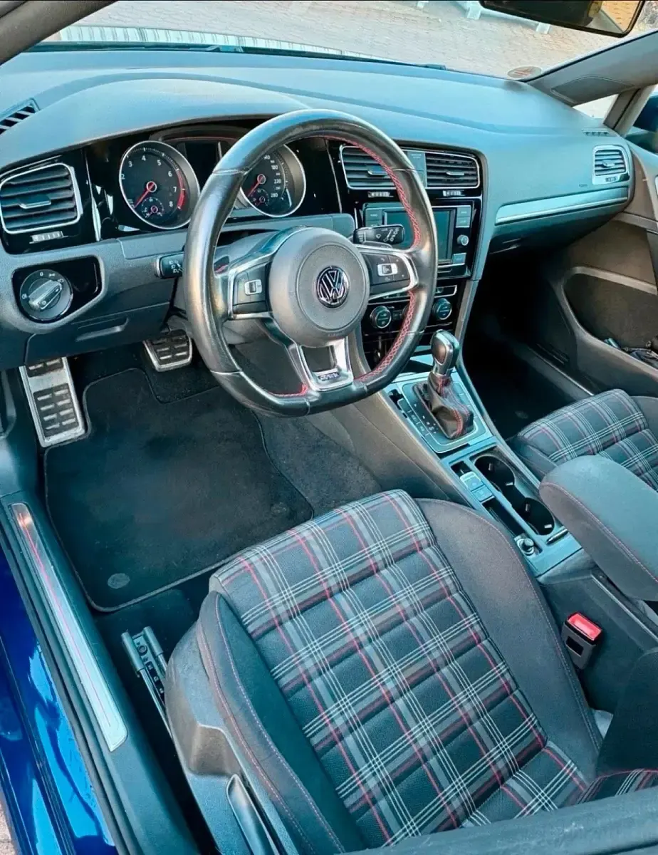 Gebraucht VW Golf VII GTI 230 PS (169 kW) 2017 Blau Limousine
