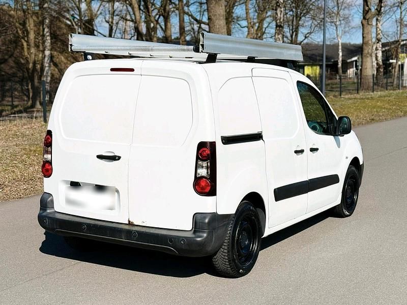 Gebraucht Citroën Berlingo 99 PS (72 kW) 2017 Weiß Van / Kleinbus
