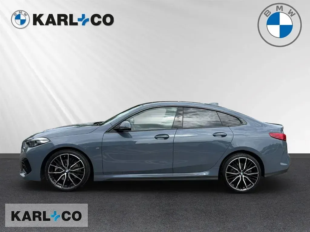 Gebraucht BMW 220 M Sport 178 PS (130 kW) 2023 Grau Coupé