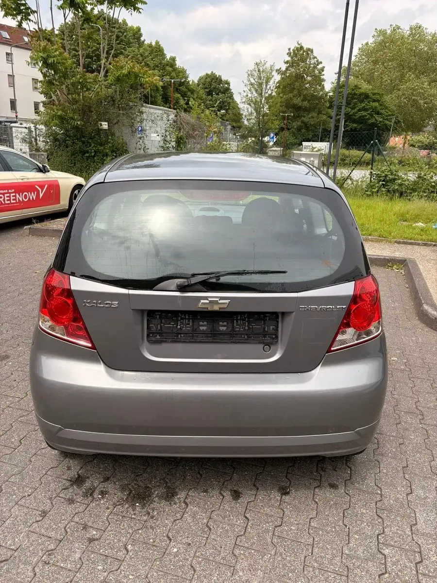 Gebraucht Chevrolet Kalos 72 PS (52 kW) 2005 Grau Kleinwagen