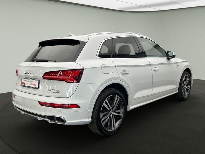 Gebraucht Audi Q5 S-Line 252 PS (185 kW) 2020 Gletscherweiß metallic SUV