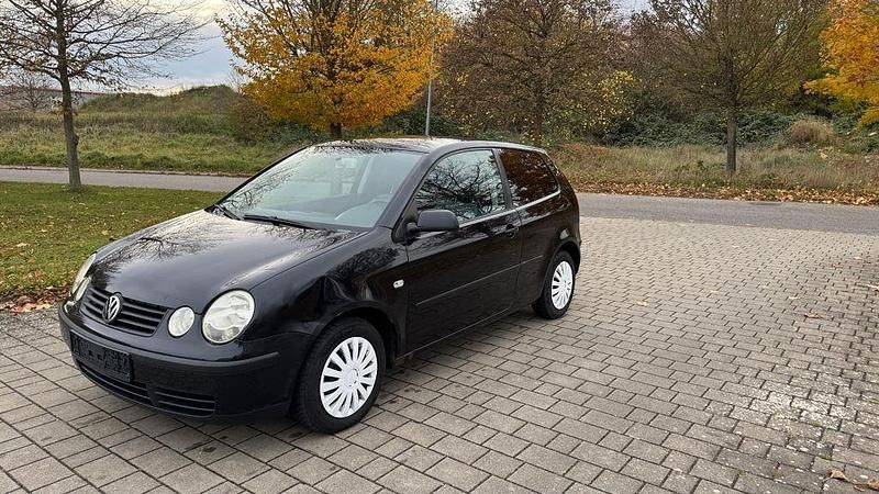 Schwarz Gebraucht 2004 VW Polo Basis Limousine | 999 € (Guter Preis) - Bild 1/4