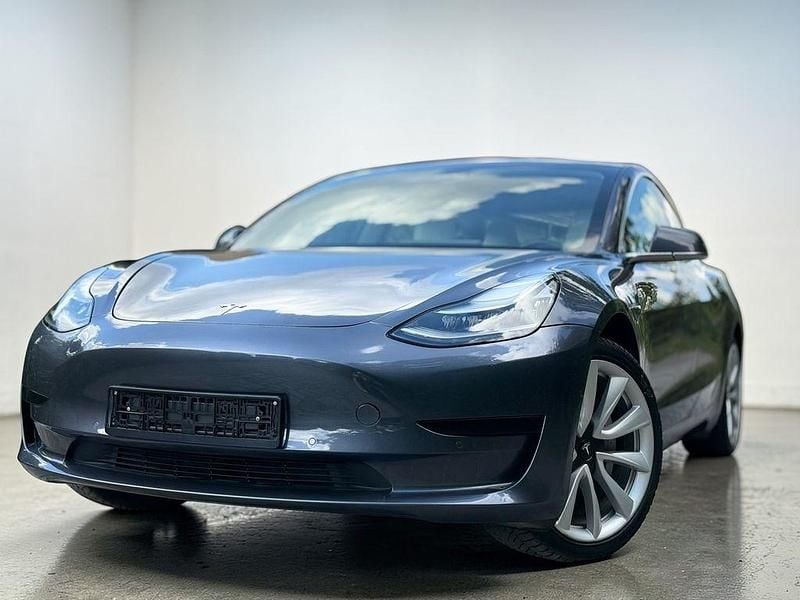 Gebraucht Tesla Model 3 Standard Range Plus 225 kW (306 PS) 2019 Grau Limousine
