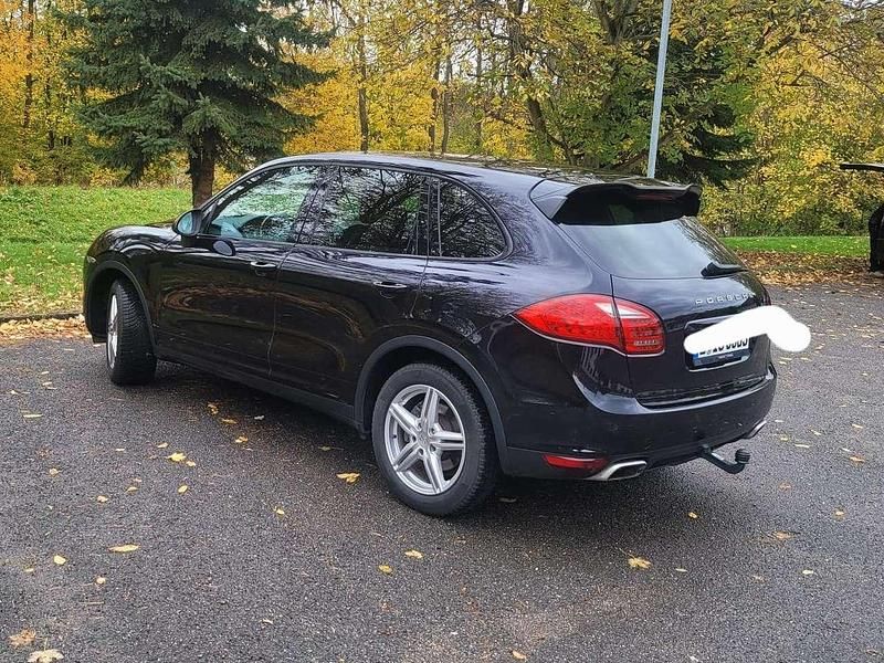 Gebraucht Porsche Cayenne 245 PS (180 kW) 2011 Schwarz SUV