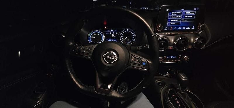 Gebraucht Nissan Juke N-Connecta 143 PS (105 kW) 2023 Grau SUV