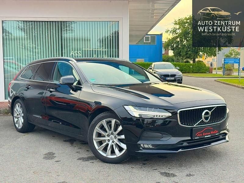 Schwarz Gebraucht 2018 Volvo V90 Momentum Kombi | 21.475 € (Superpreis) - Bild 1/4