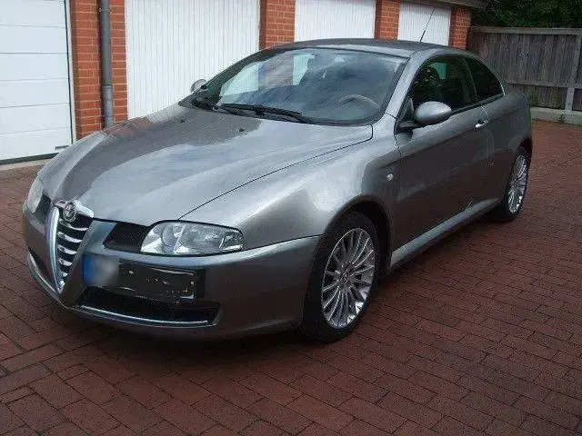Gebraucht Alfa Romeo GT 140 PS (102 kW) 2008 Grau Coupé
