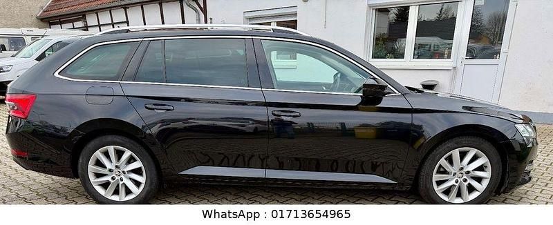 Gebraucht Skoda Superb Premium Edition 200 PS (147 kW) 2021 Schwarz Kombi