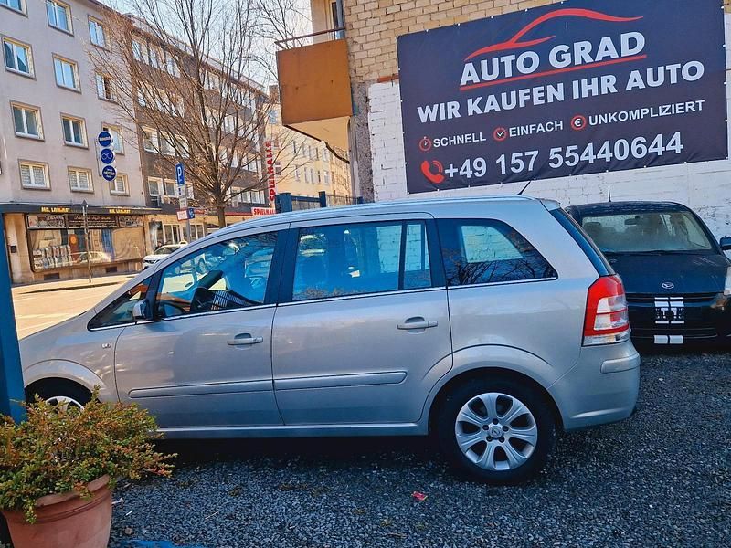 Gebraucht Opel Zafira 140 PS (102 kW) 2008 Grau Van / Kleinbus